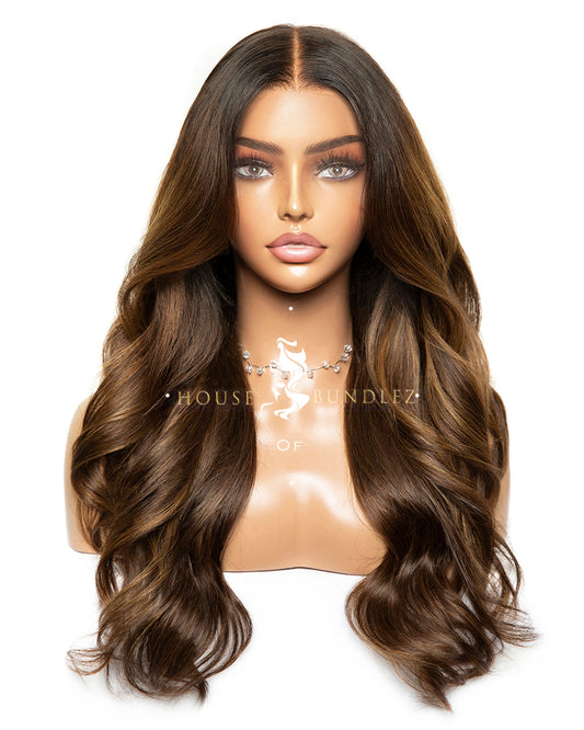 HOBN63 Two Tone Wavy Lace Front Wig